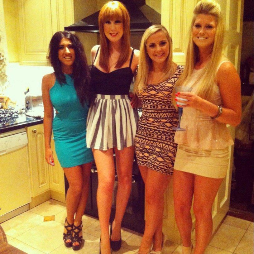 Fresh Photos Of Amateur Chicks In Tight Dresses